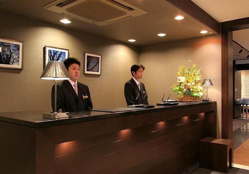 هتل Vista Kumamoto Airport