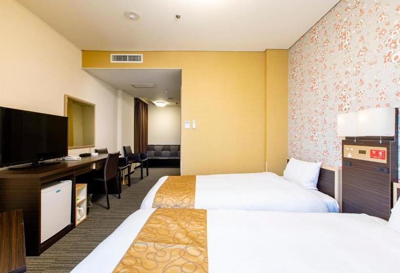 בית מלון כפרי Wing International Shinjuku