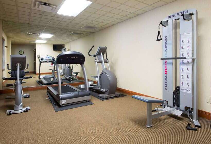 ホテル Wingate By Wyndham Erlanger   Florence   Cincinnati South