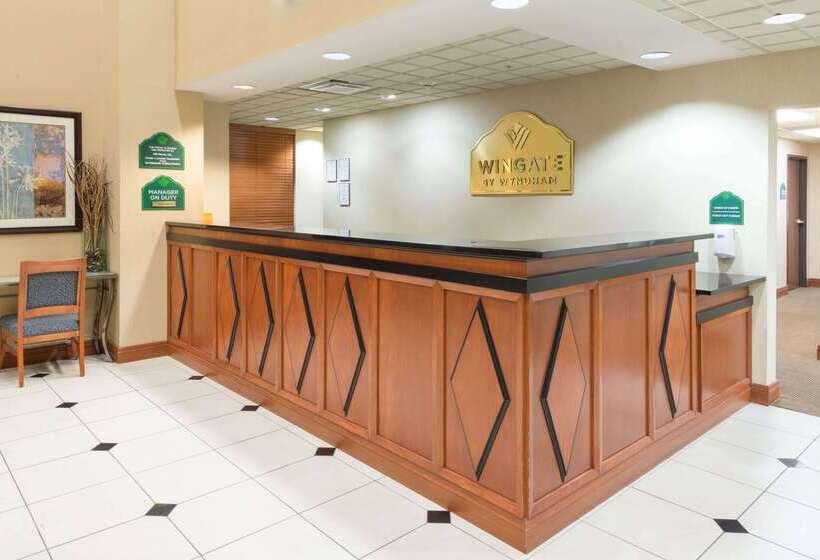 ホテル Wingate By Wyndham Erlanger   Florence   Cincinnati South