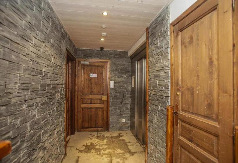 Residence Odalys Le Rond Point Des Pistes