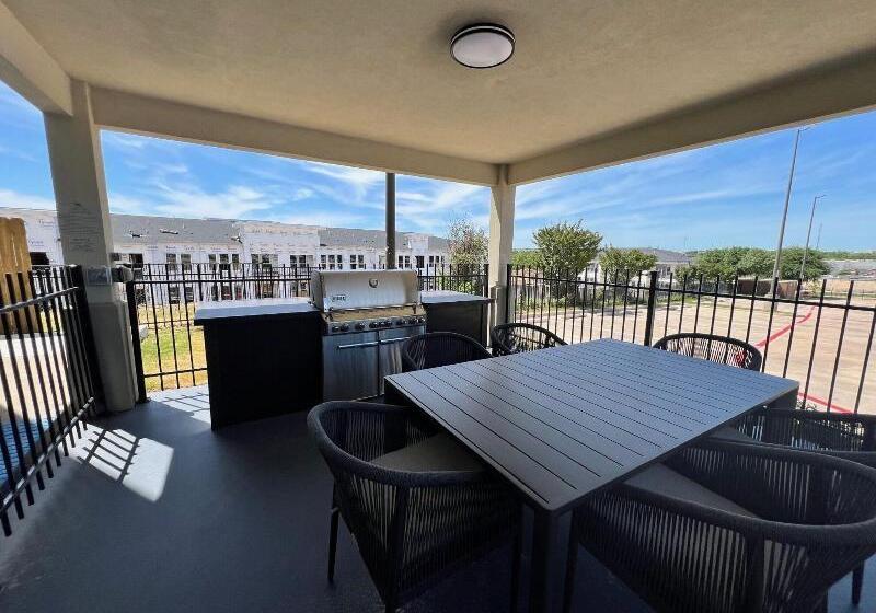 Towneplace Suites Weatherford