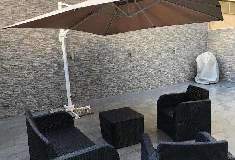 Sunrise Beach Apartment Trapani