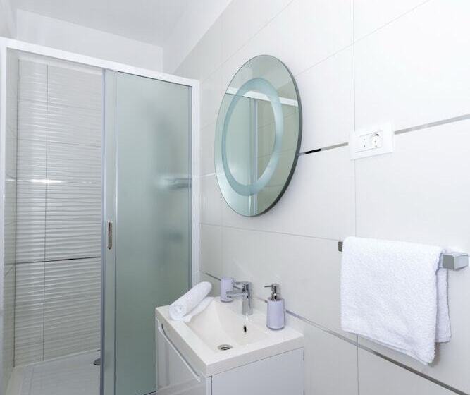 호스텔 Peruzovic Rooms 1