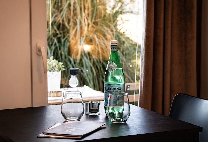 Apartments & Rooms Buble