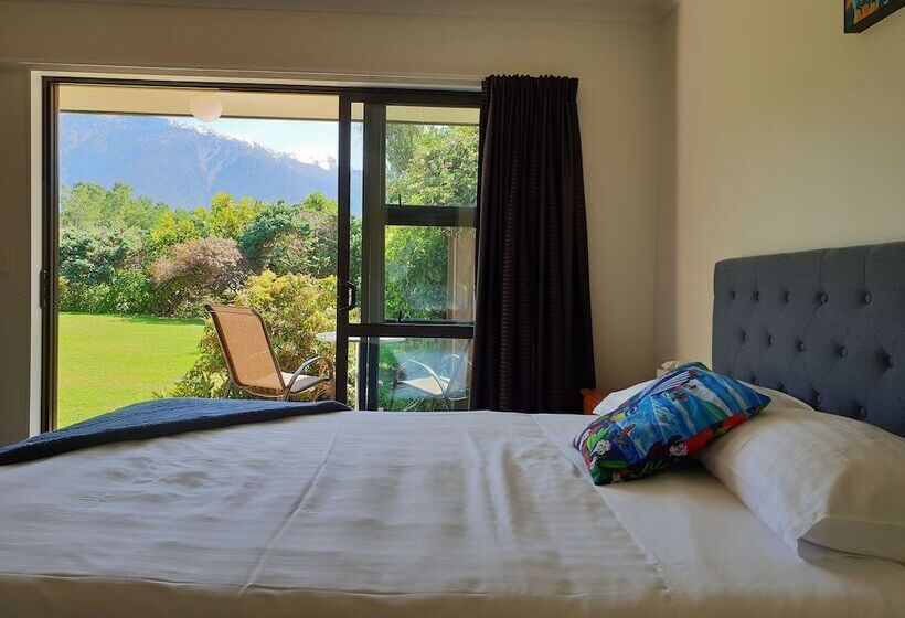 مبيت وإفطار Te Mahuru Retreat