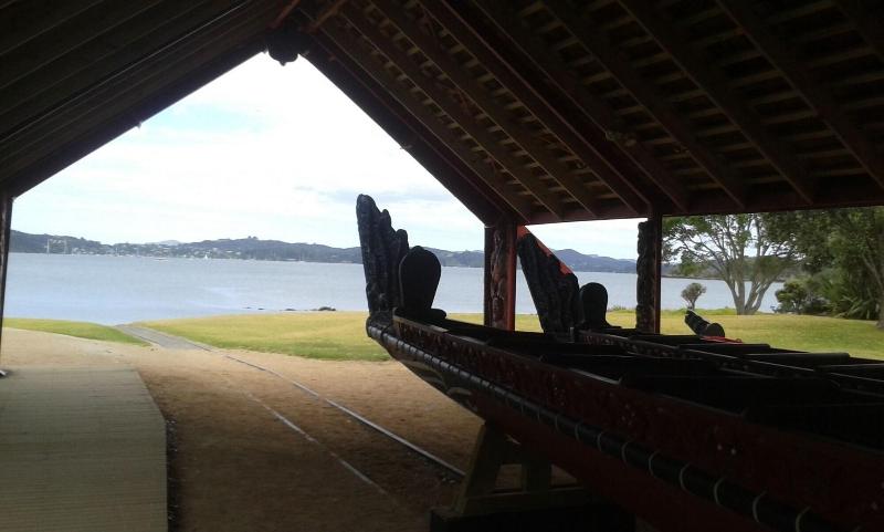 تختخواب و صبحانه Allegra House