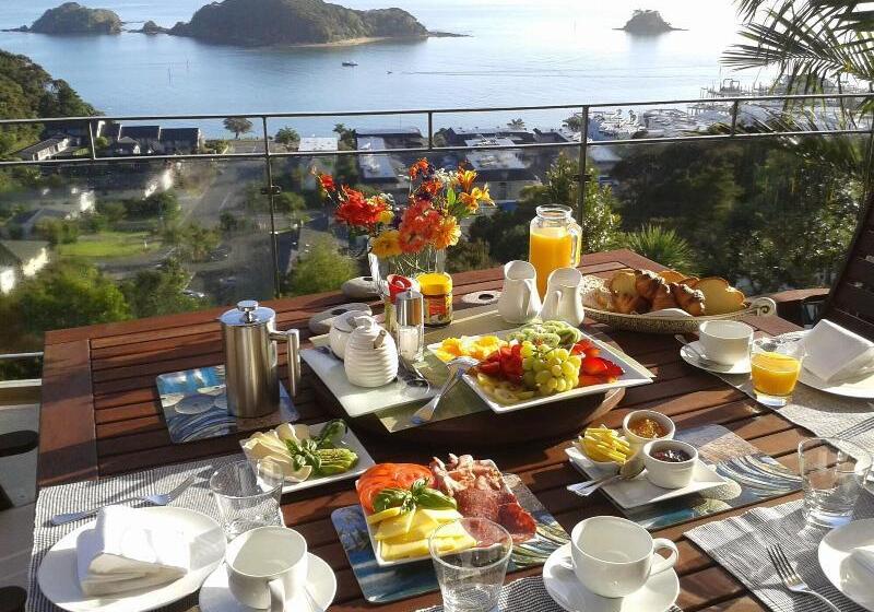 تختخواب و صبحانه Allegra House