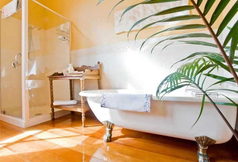 צימר Mchardy Lodge