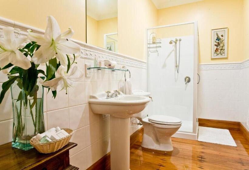 צימר Mchardy Lodge