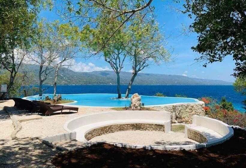 Bluewater Sumilon Island Resort