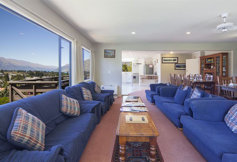 تختخواب و صبحانه Coronet View Apartments