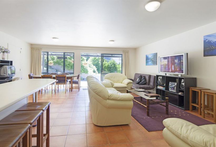 تختخواب و صبحانه Coronet View Apartments