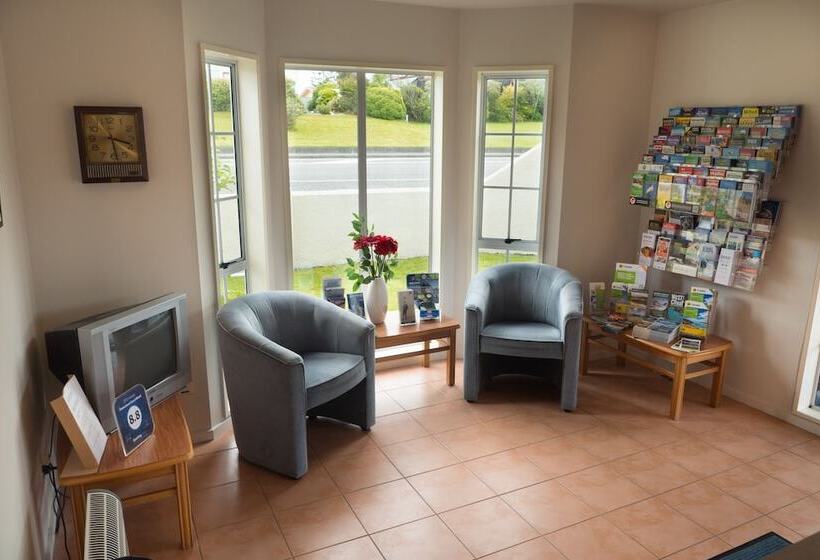 Fitzherbert Court Motel