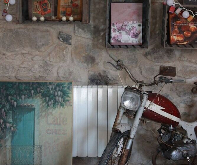 فندق فئة نجمة واحدة La Lolita