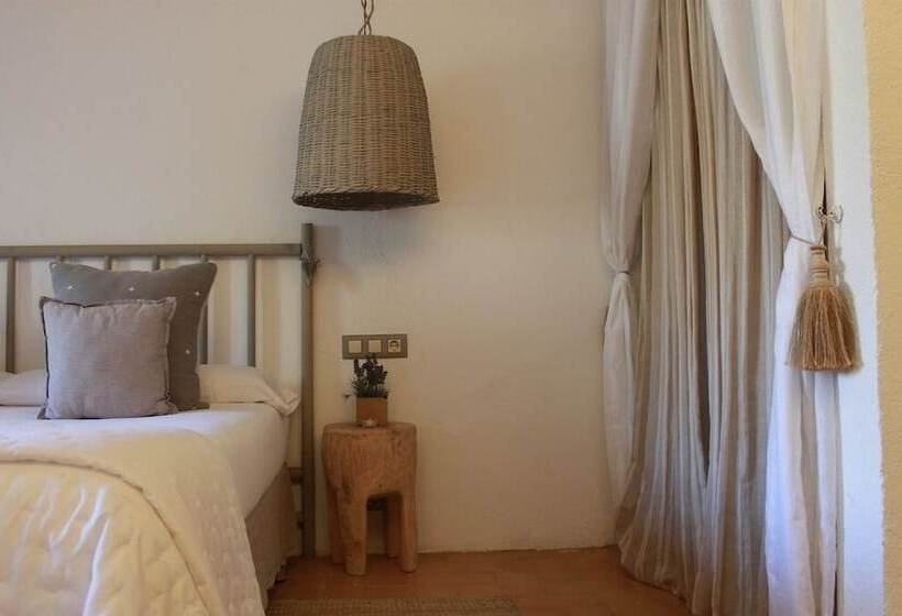 فندق فئة نجمة واحدة La Lolita