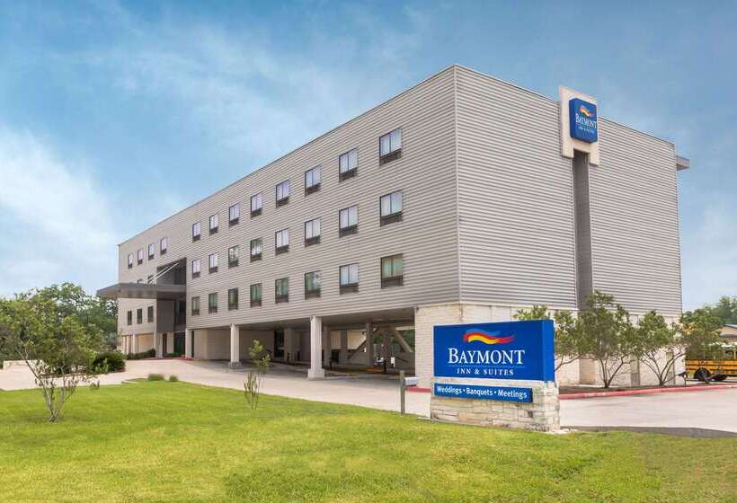 בית מלון כפרי Baymont By Wyndham Columbus