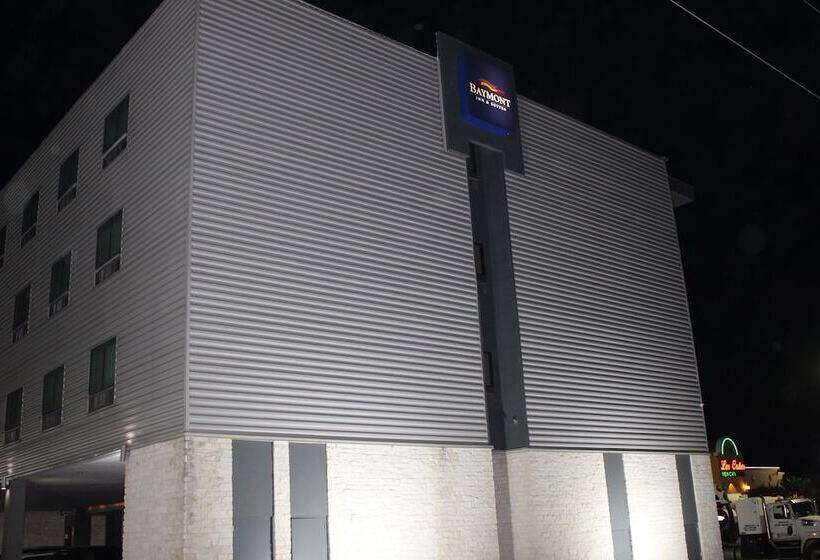 Hotel Baymont By Wyndham Columbus