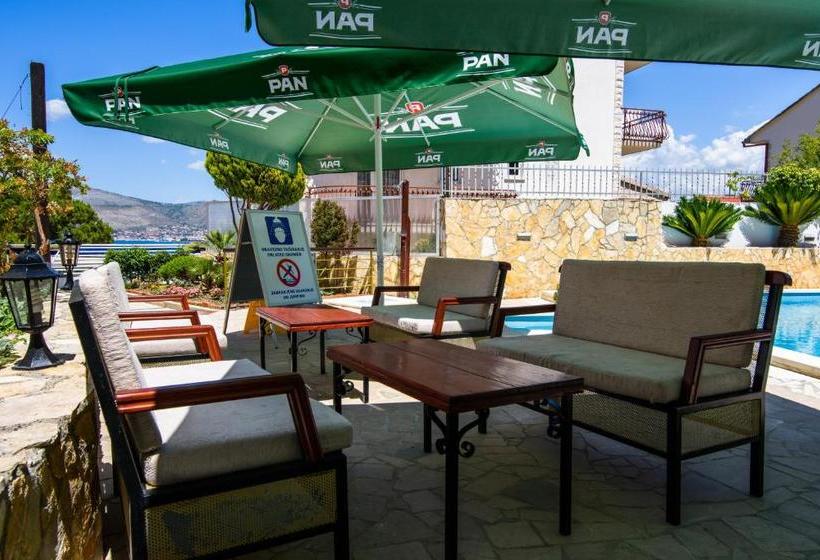 בית מלון כפרי B&b Villa Paula