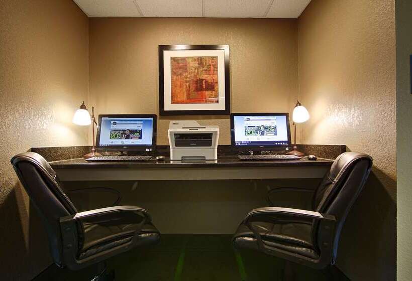 호텔 Best Western Lake Cumberland Inn