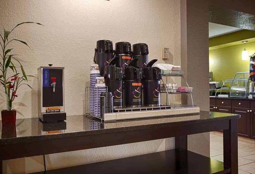 호텔 Best Western Lake Cumberland Inn