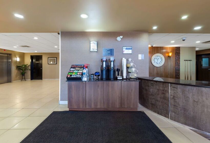 فندق Best Western Plus Fox Creek