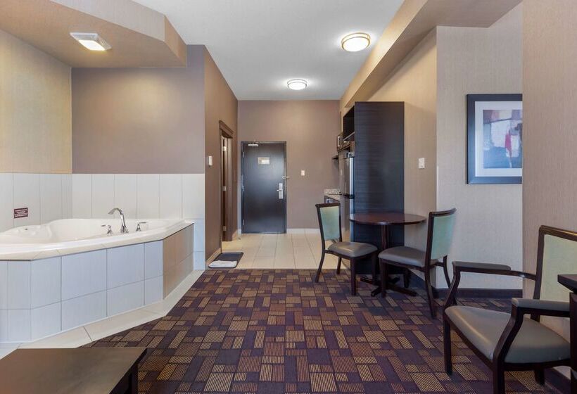 فندق Best Western Plus Fox Creek