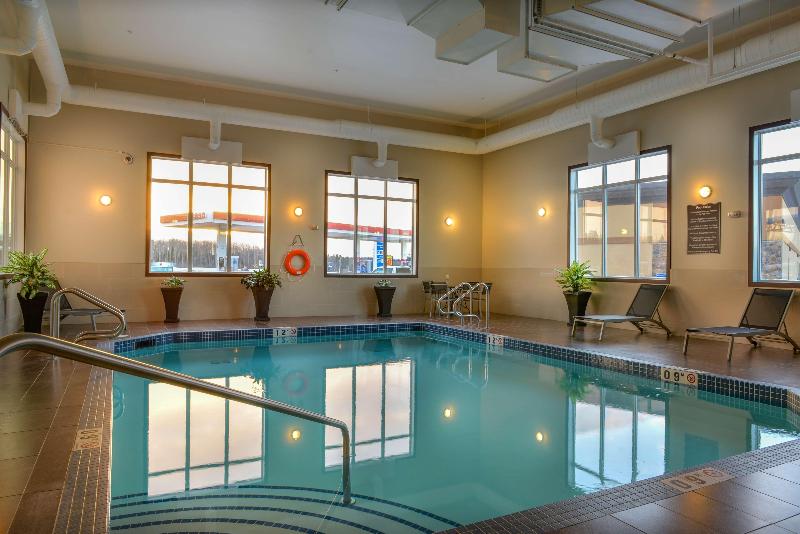 فندق Best Western Plus Fox Creek