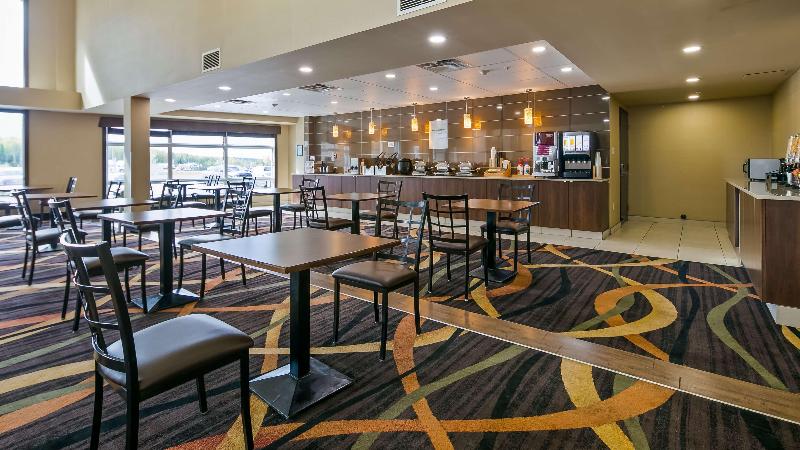 فندق Best Western Plus Fox Creek