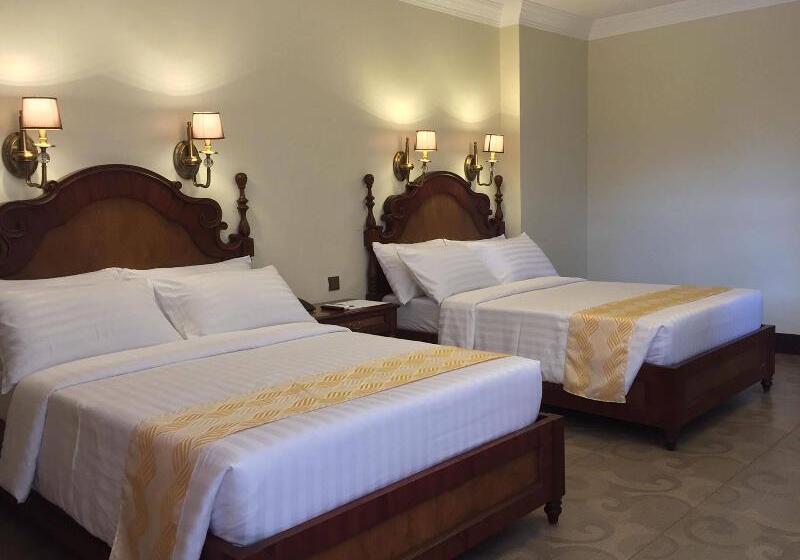 هتل Bohol Tropics Resort