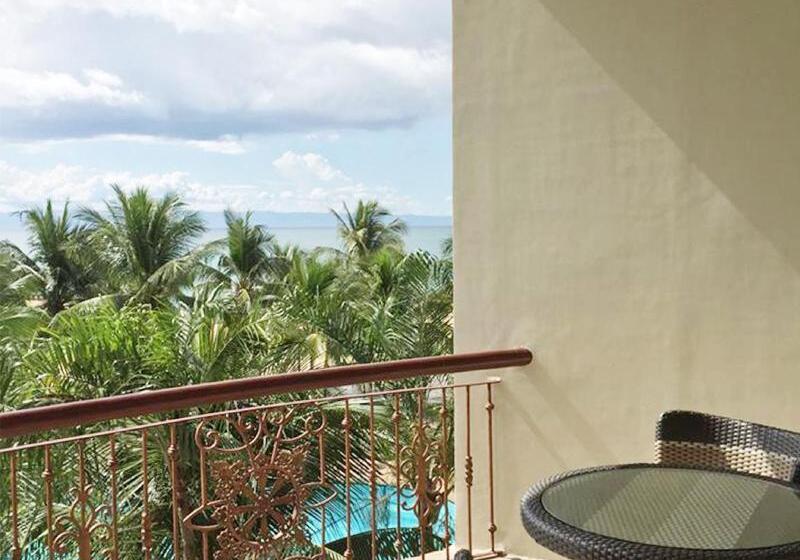 هتل Bohol Tropics Resort