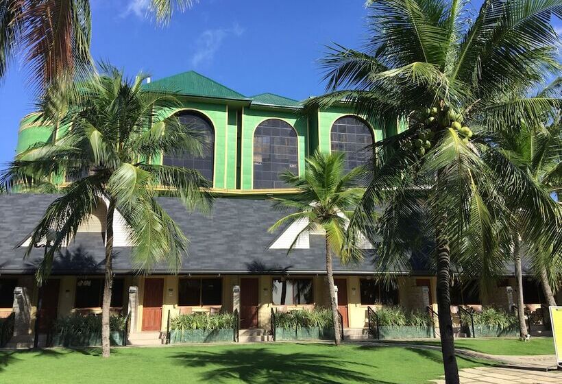 هتل Bohol Tropics Resort