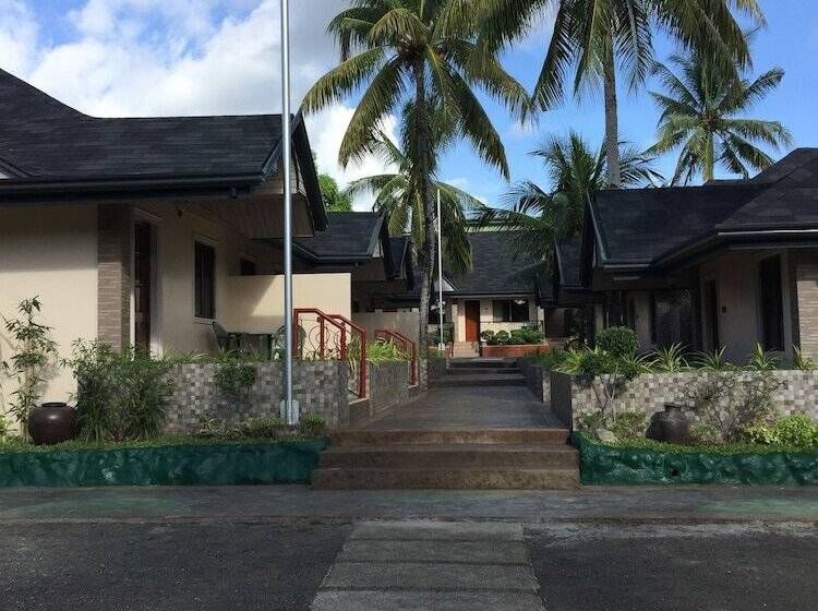 هتل Bohol Tropics Resort