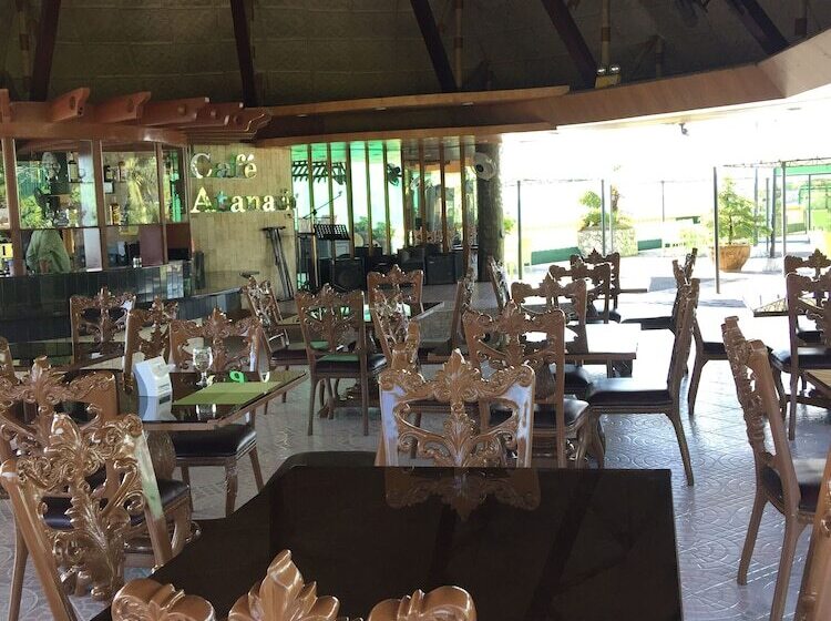 هتل Bohol Tropics Resort