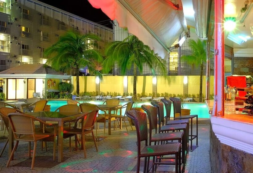 בית מלון כפרי Boracay Holiday Resort