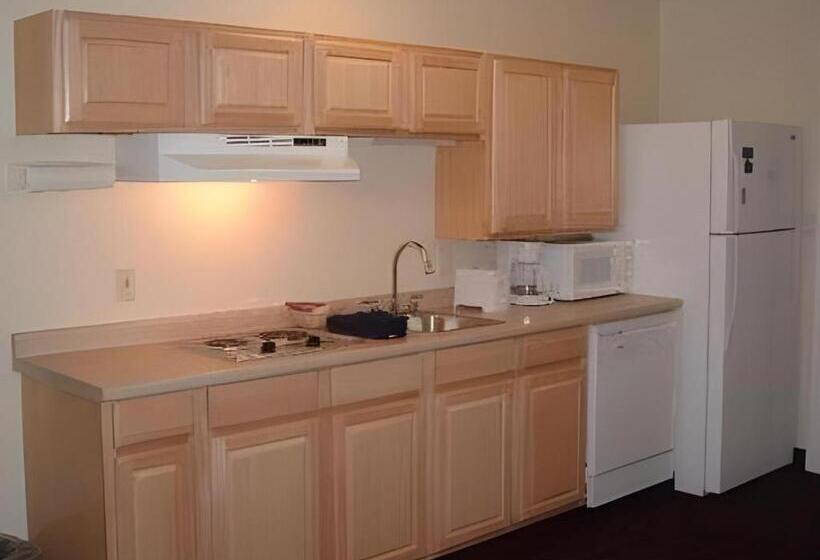 فندق Candlewood Suites Saint Joseph