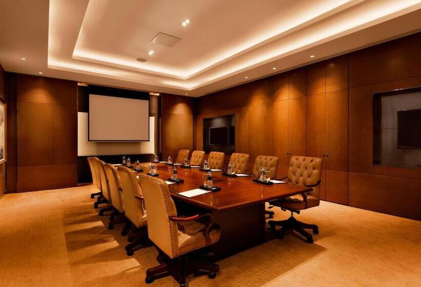 Отель Crowne Plaza Shanghai Anting Auto City