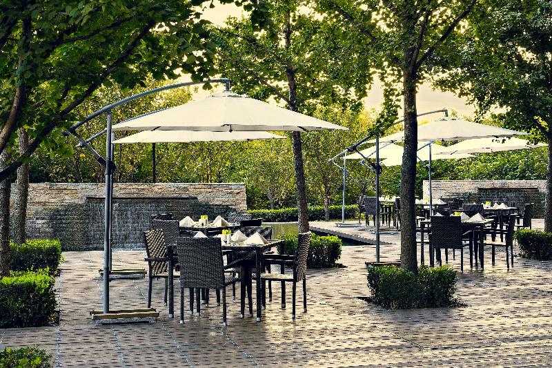 Отель Crowne Plaza Shanghai Anting Auto City