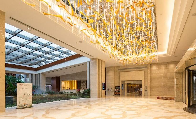 Отель Crowne Plaza Shanghai Anting Auto City