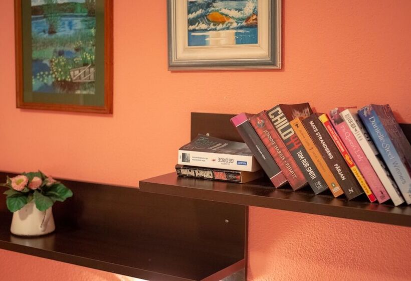 ホテル Damira Rooms