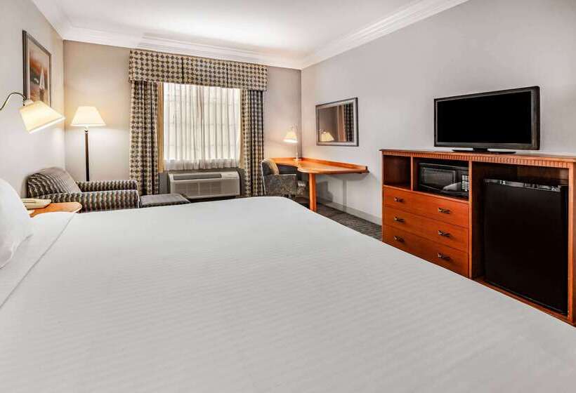 酒店 Days Inn By Wyndham Alta Vista