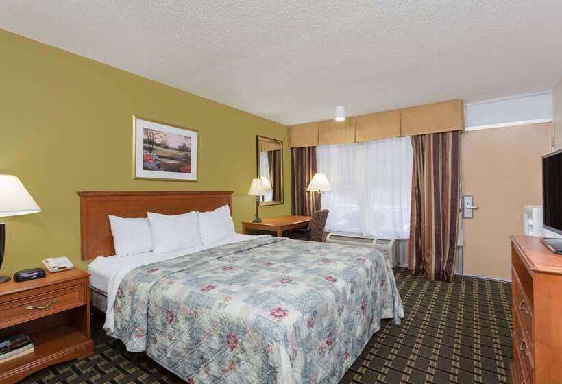 فندق Days Inn & Conf Center By Wyndham Southern Pines Pinehurst