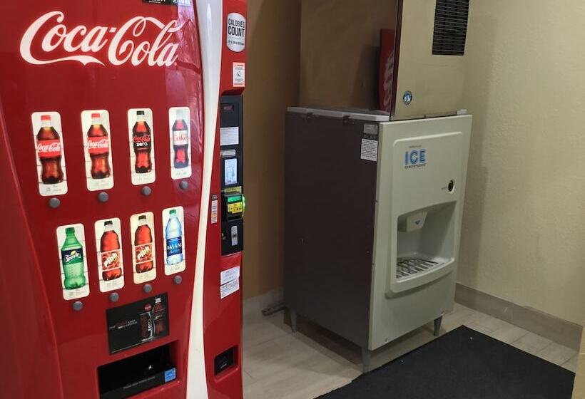 فندق Days Inn & Suites By Wyndham Pasadena