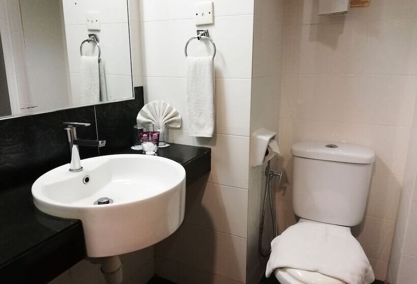 فندق Grand Barakah