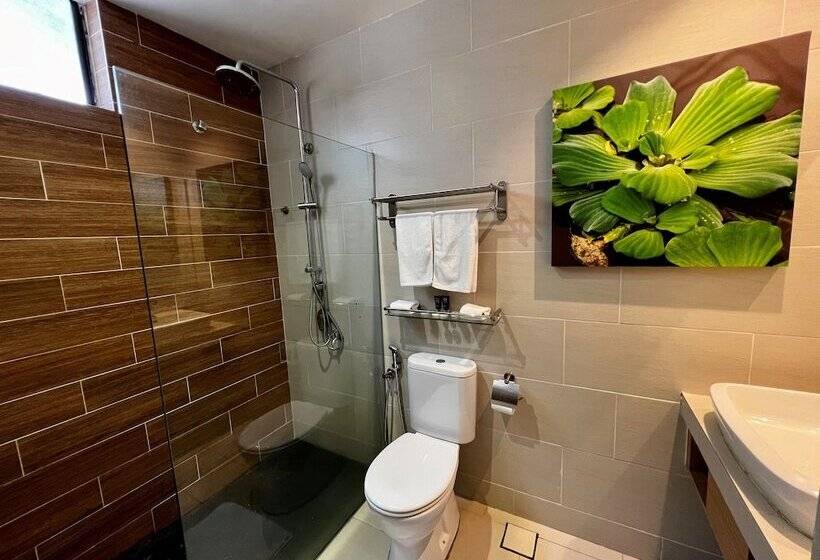 Отель De Palma Resort Kuala Selangor