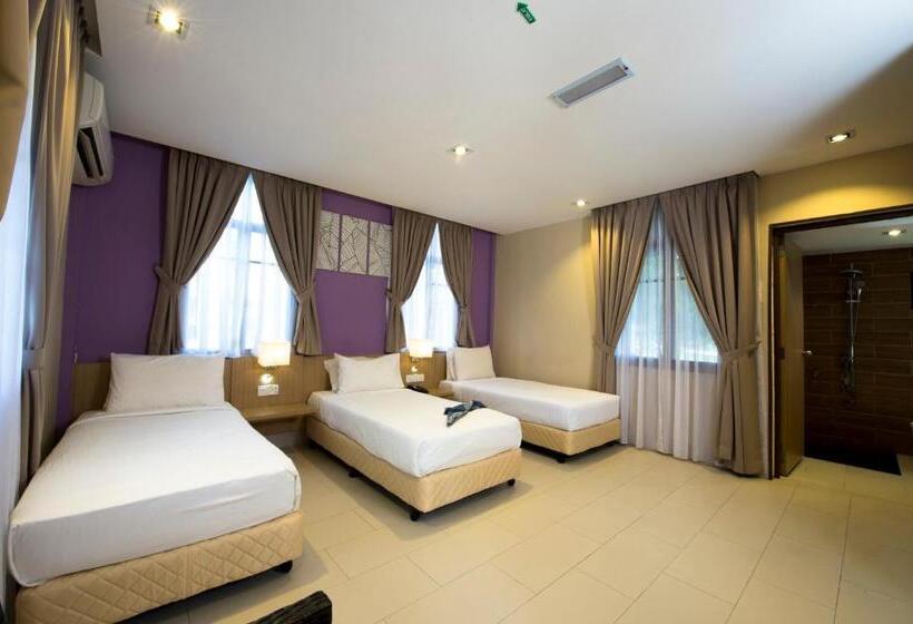 هتل De Palma Resort Kuala Selangor