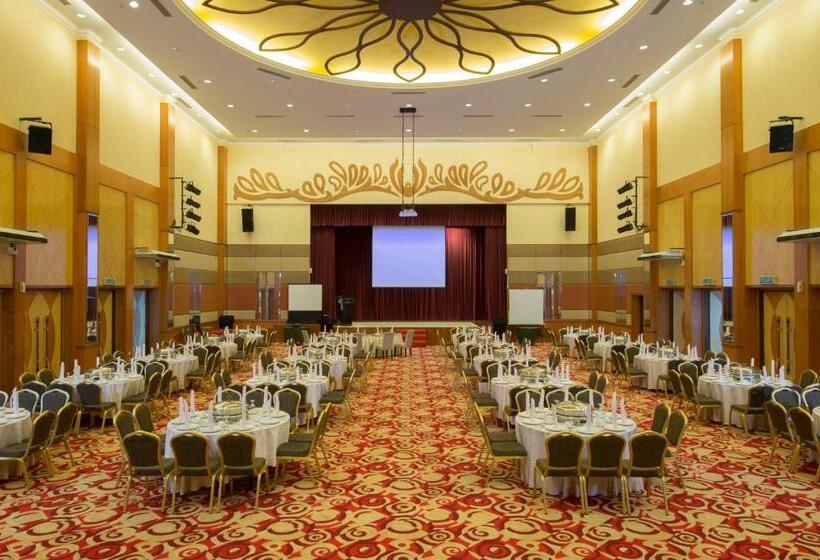 Отель De Palma Resort Kuala Selangor