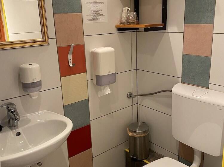 هتل Domus Maritima