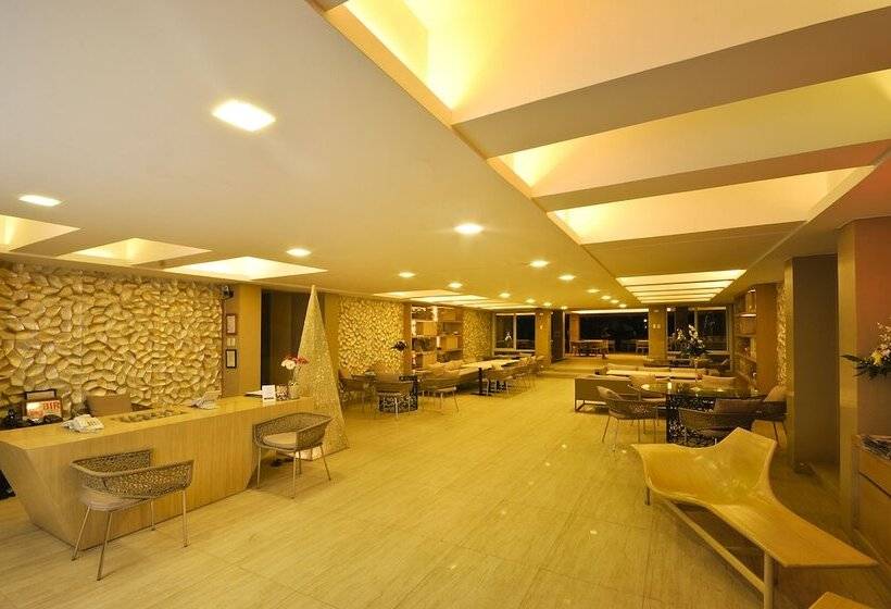 בית מלון כפרי Estacio Uno Lifestyle Resort