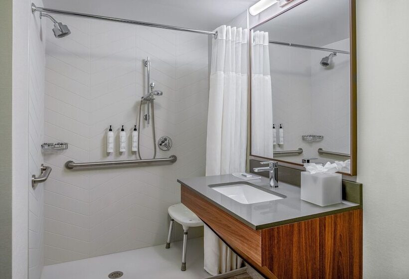 酒店 Fairfield Inn & Suites By Marriott Brunswick Freeport